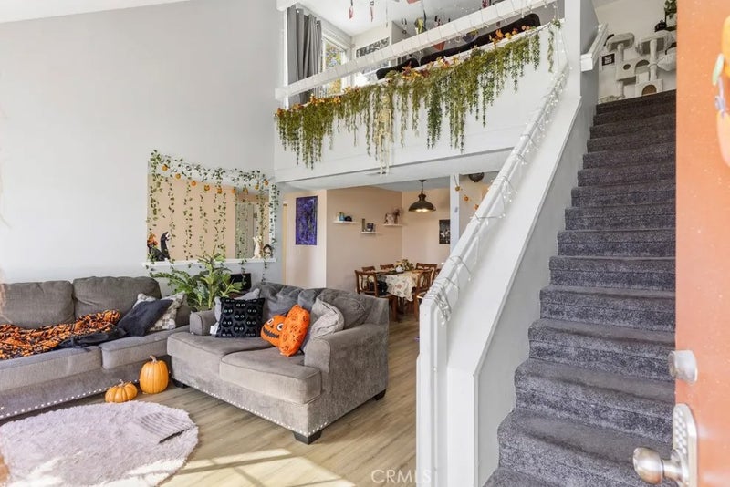 2409 Country Lane