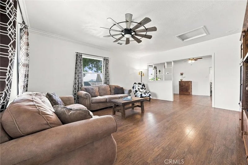 11662 Wasco Pond Road
