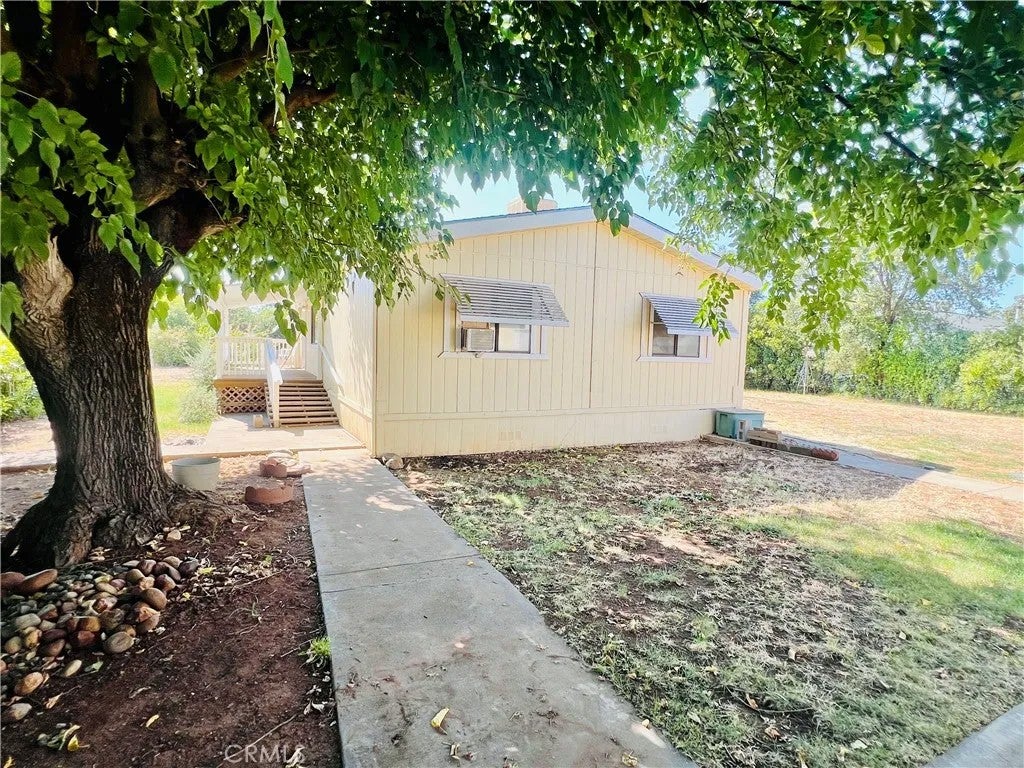 2520 Esperanza