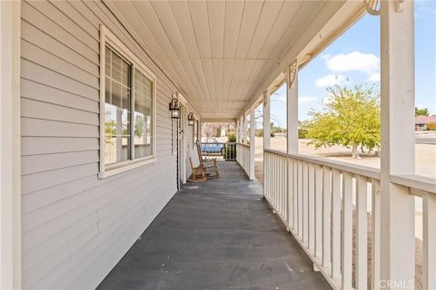 Tiny photo for 14610 Apple Valley, Apple Valley, CA 92307 (MLS # IG25259832)