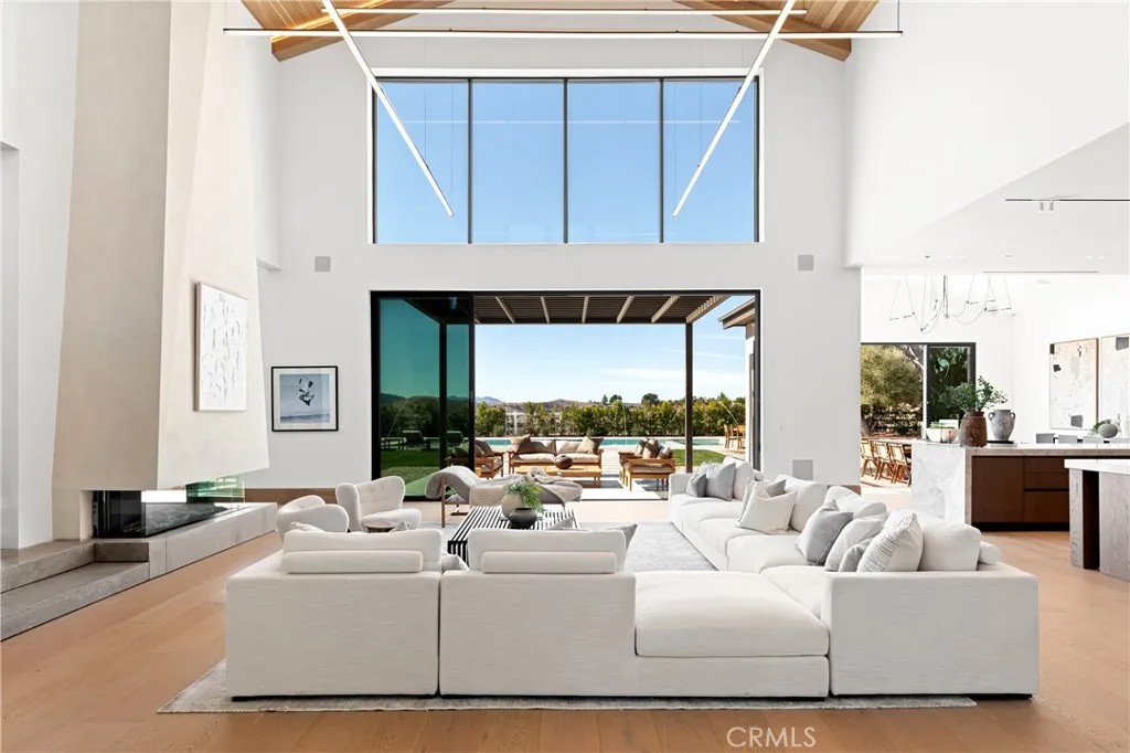 25151 JIM BRIDGER Road