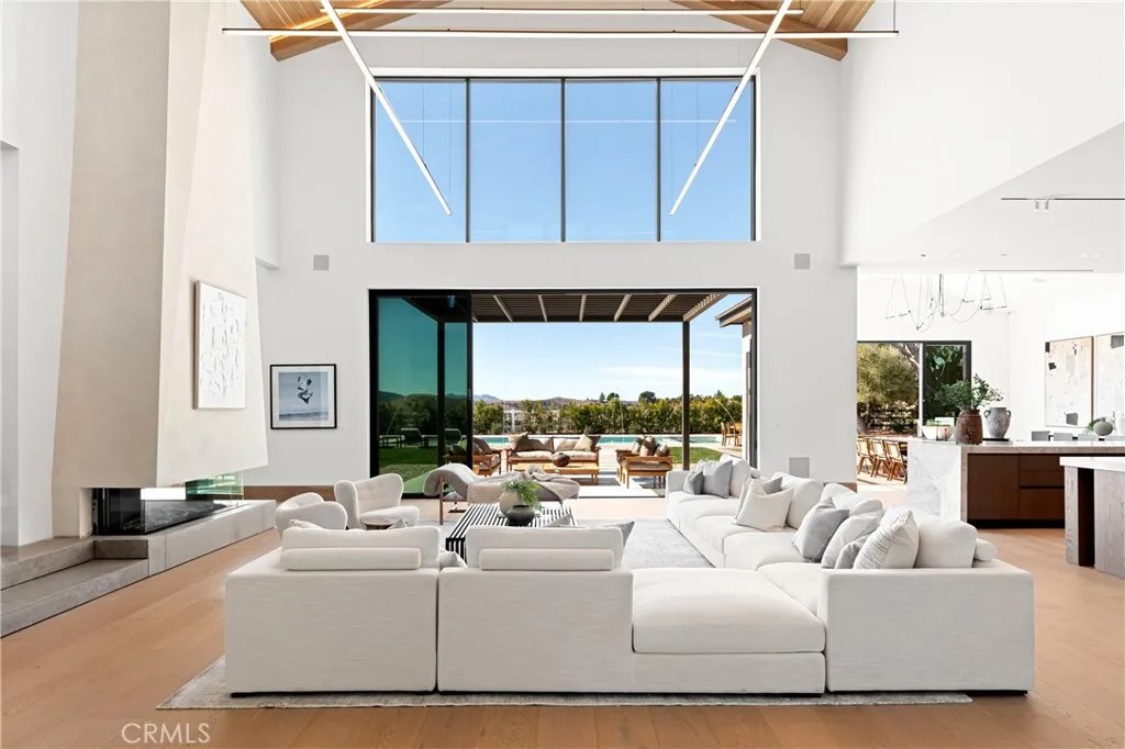 25151 JIM BRIDGER Road