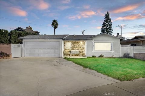 1796 Buchanan Pomona CA 91767