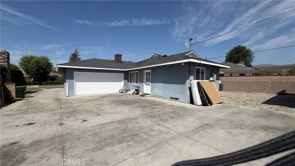 2666 Fairgreen Avenue