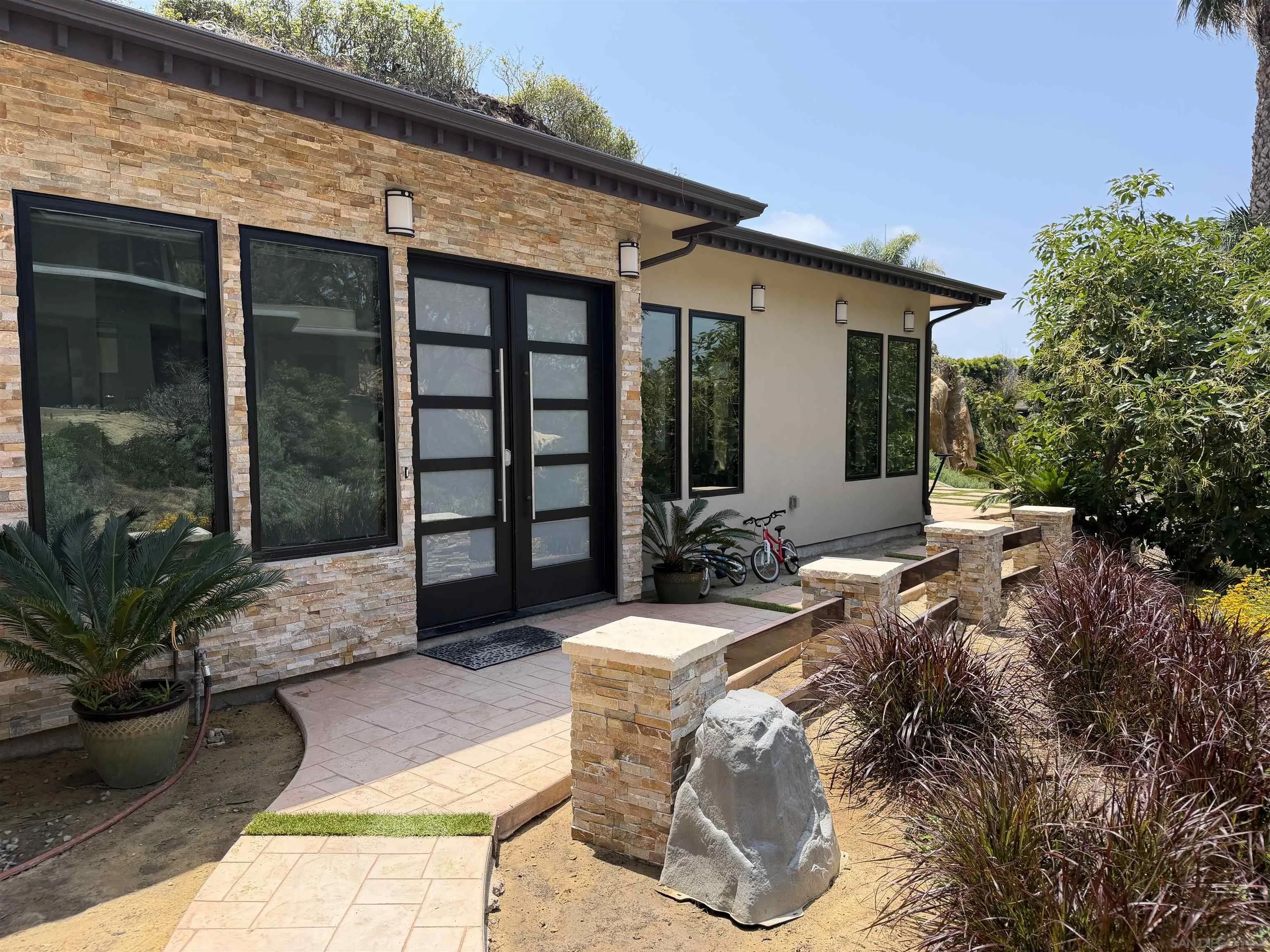341 Hidden Pines Rd