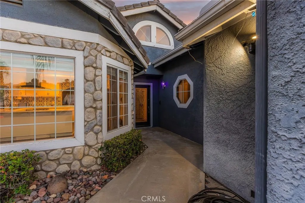 23257 Canyon Lake Drive North