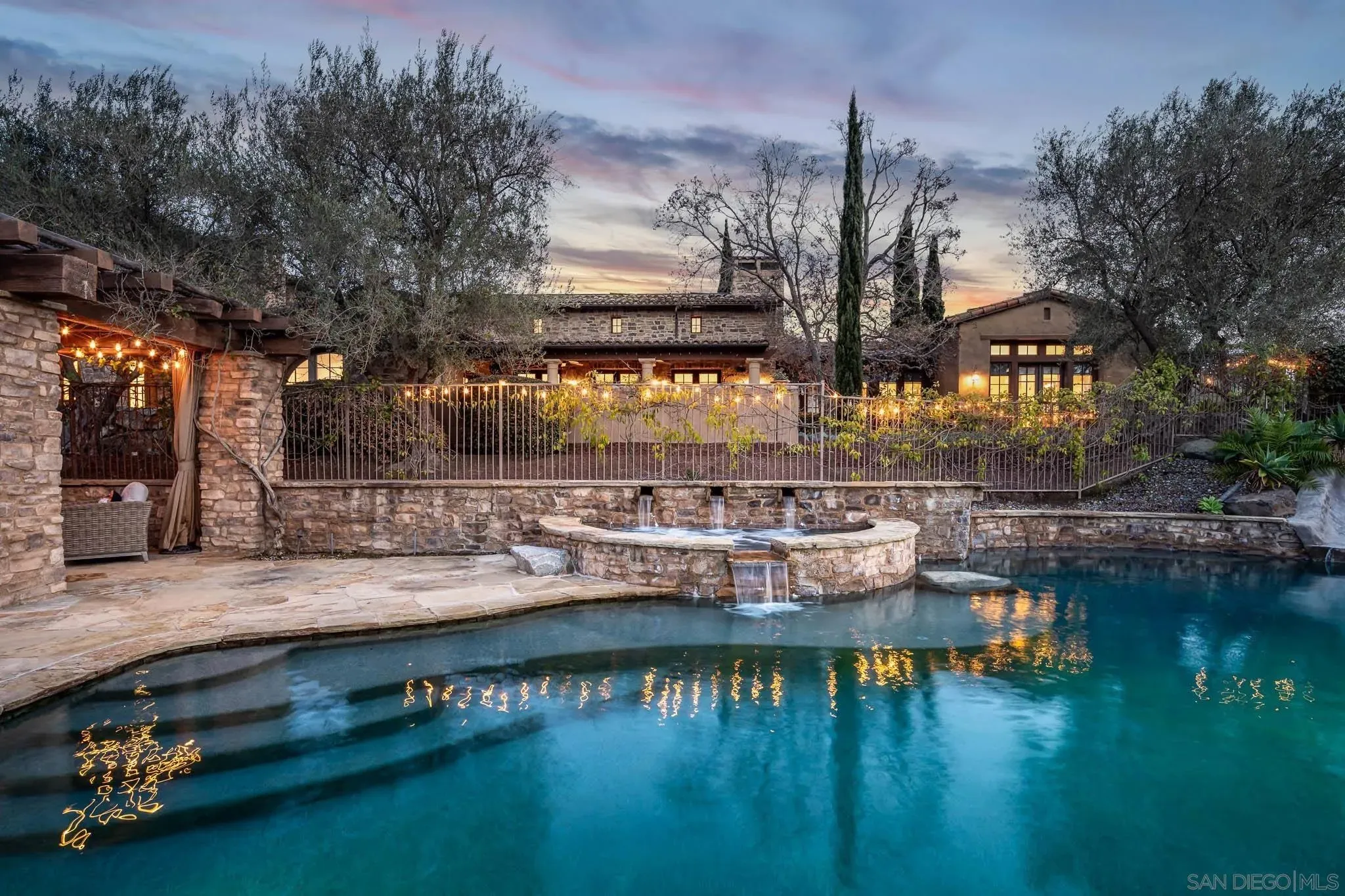 San Diego, California 92127, United States, 8 Bedrooms Bedrooms, ,8 BathroomsBathrooms,Residential,Active,181463