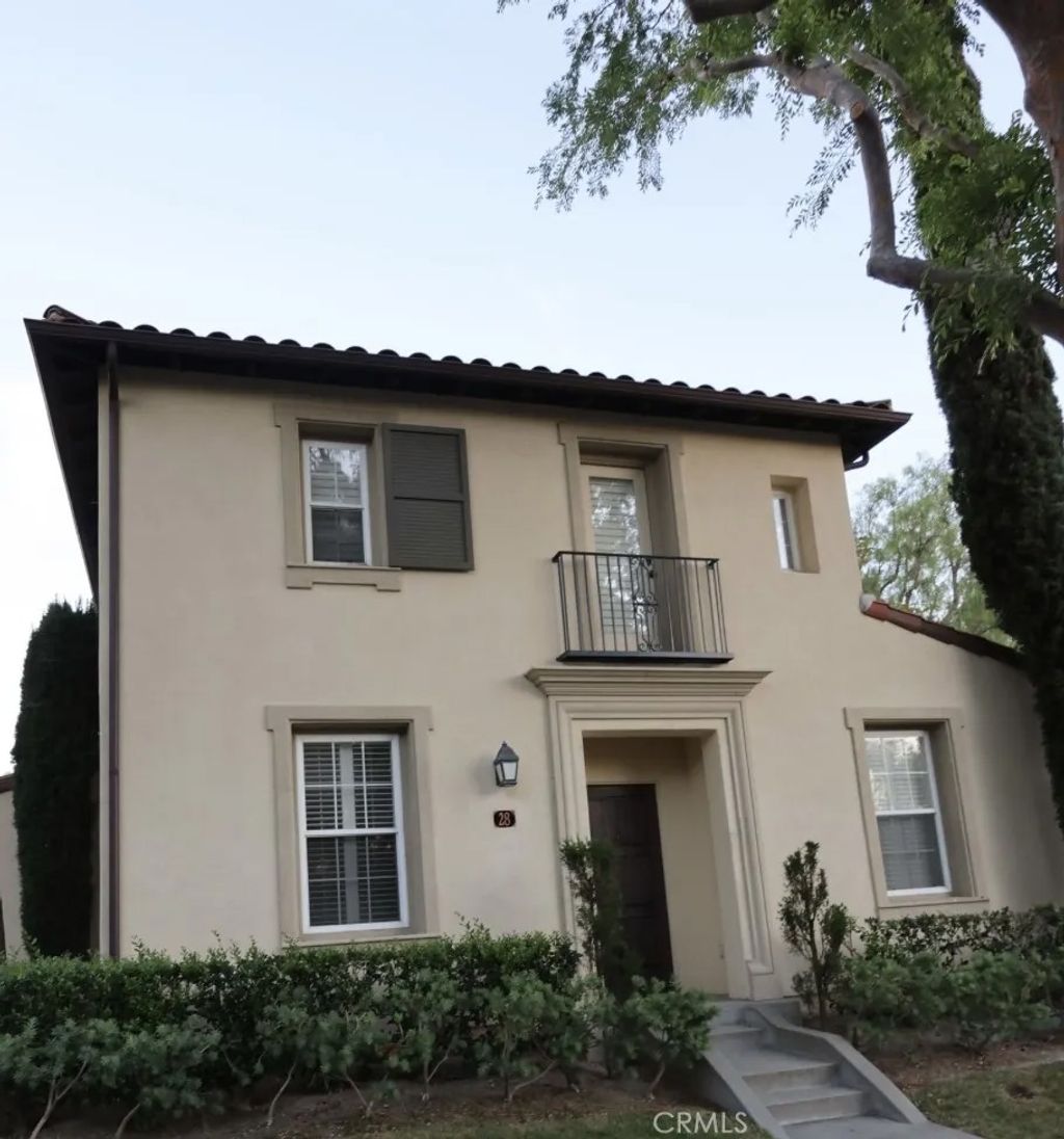 Photo of 28 Arborside, Irvine, CA 92603 (MLS # PW26071285)