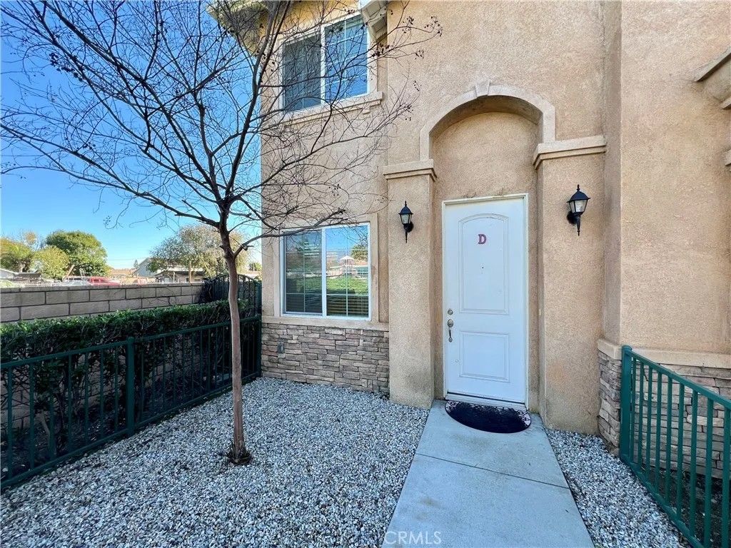 Photo of 1672 E Harvard Pl #D, Ontario, CA 91764 (MLS # TR26019383)