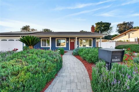 Photo of 1710 Donalor Drive, Escondido, CA 92027 (MLS # SW26110978)
