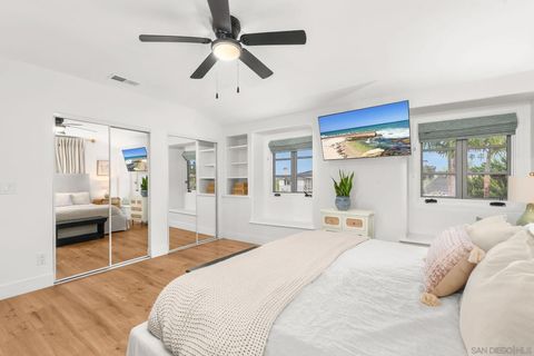 Tiny photo for 2318 Plum St, San Diego, CA 92106 (MLS # 260003525)