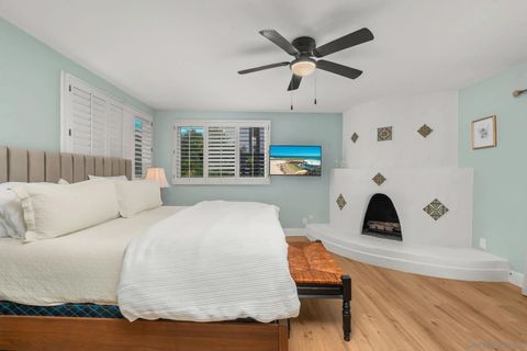 Tiny photo for 2318 Plum St, San Diego, CA 92106 (MLS # 260003525)