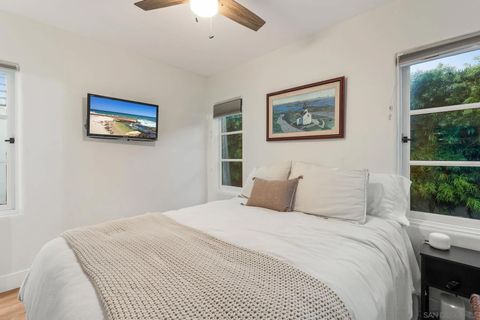 Tiny photo for 2318 Plum St, San Diego, CA 92106 (MLS # 260003525)
