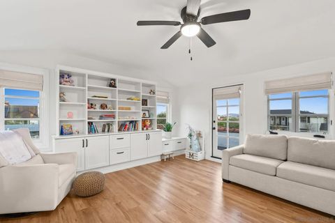 Tiny photo for 2318 Plum St, San Diego, CA 92106 (MLS # 260003525)