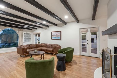 Tiny photo for 2318 Plum St, San Diego, CA 92106 (MLS # 260003525)