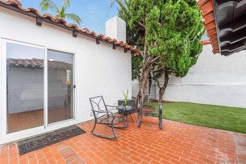 Tiny photo for 2318 Plum St, San Diego, CA 92106 (MLS # 260003525)