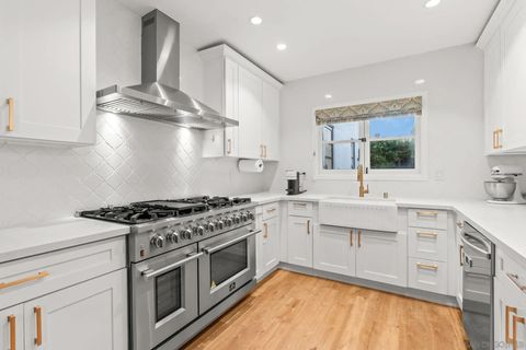 Tiny photo for 2318 Plum St, San Diego, CA 92106 (MLS # 260003525)