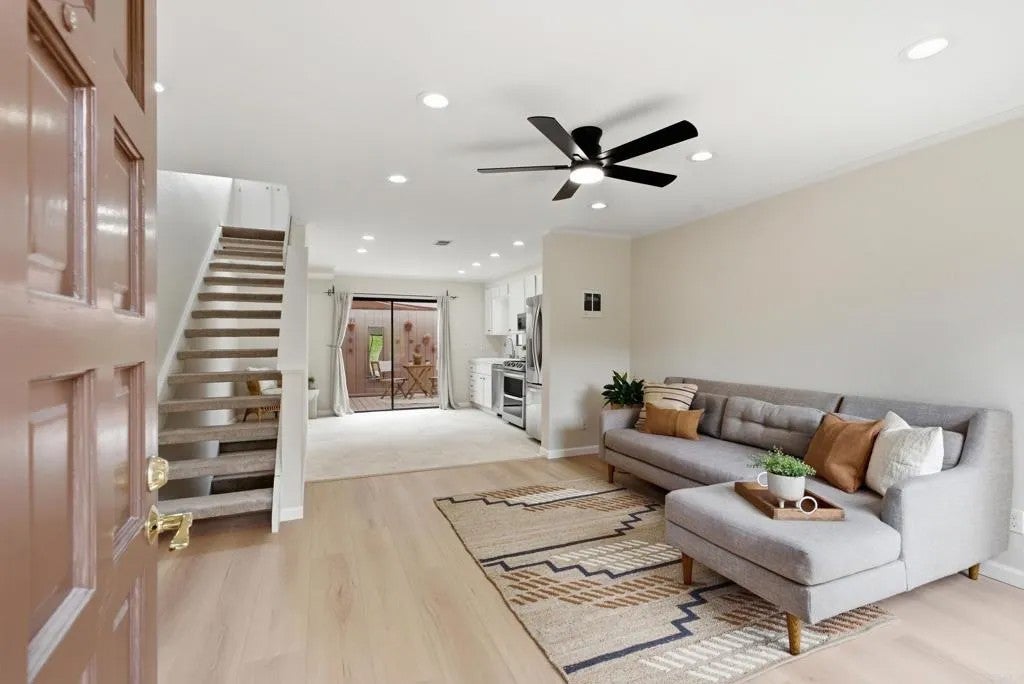 2740 Ariane Drive 160