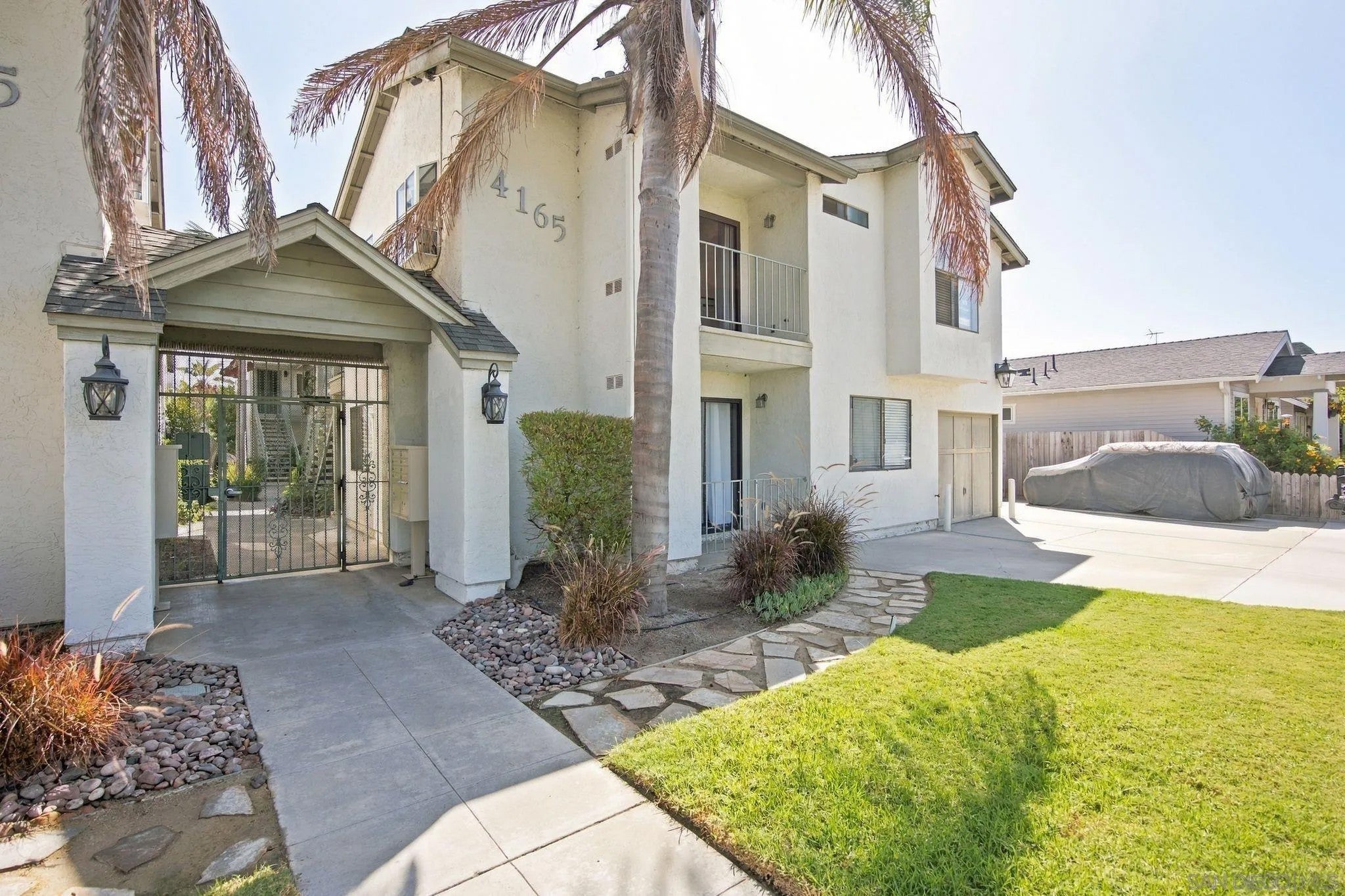 4165 Swift Ave 10
