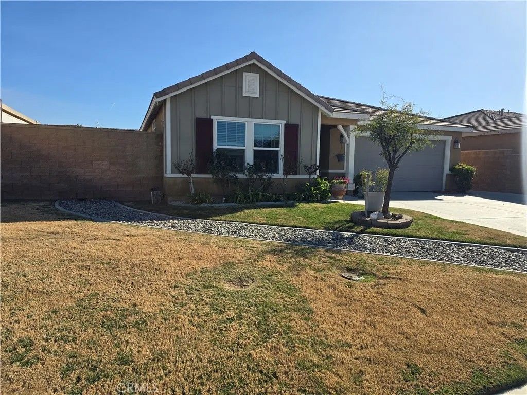 Photo of 29032 Aubrey Cir, Winchester, CA 92596 (MLS # SW26013744)