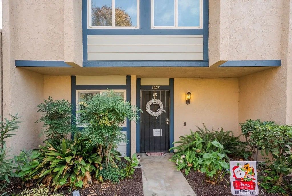 Photo of 1903 S Summerplace #15, West Covina, CA 91792 (MLS # CV25281176)