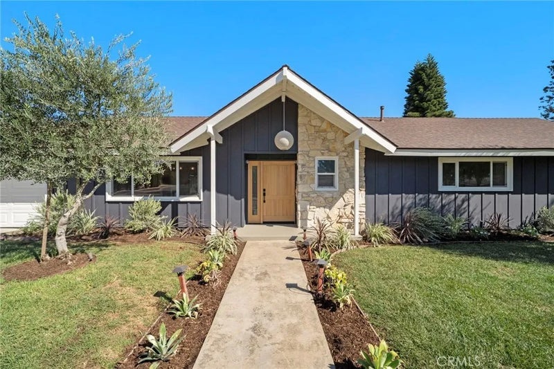 13402 Winthrope