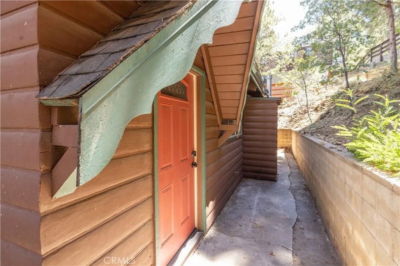528 Villa Grove