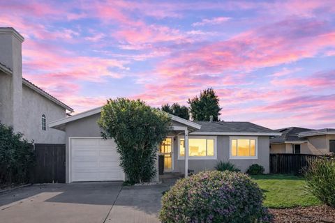Photo of 180 Fifth Ave, Chula Vista, CA 91910 (MLS # 260005344)