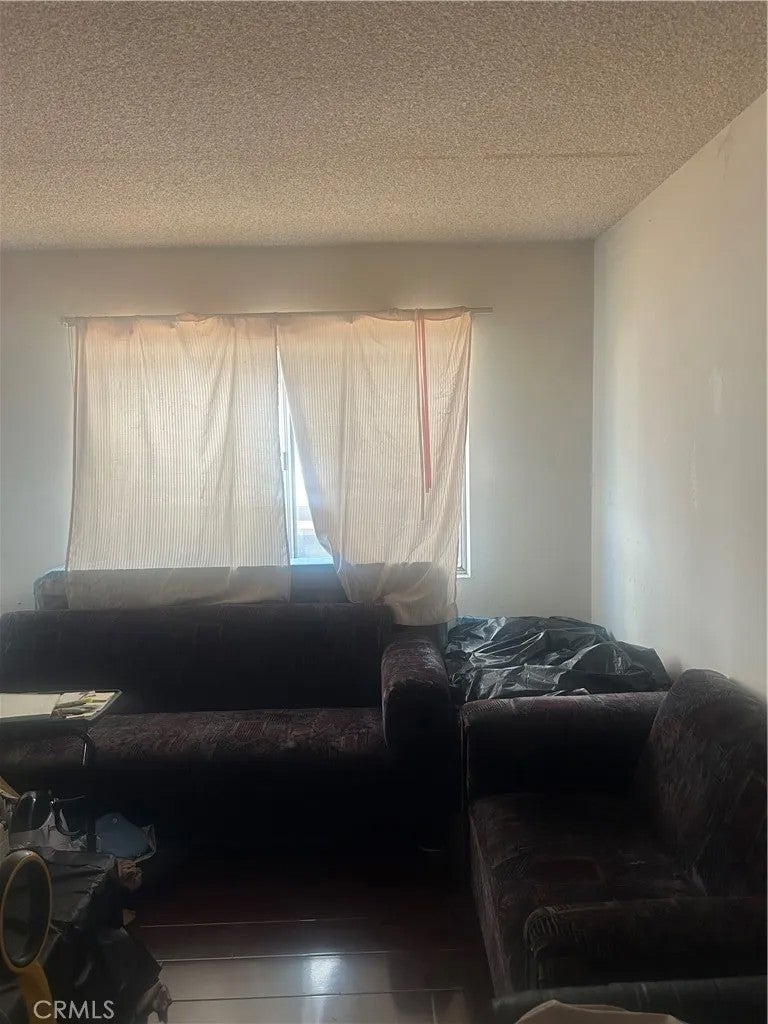 14307 N Roscoe Boulevard 103