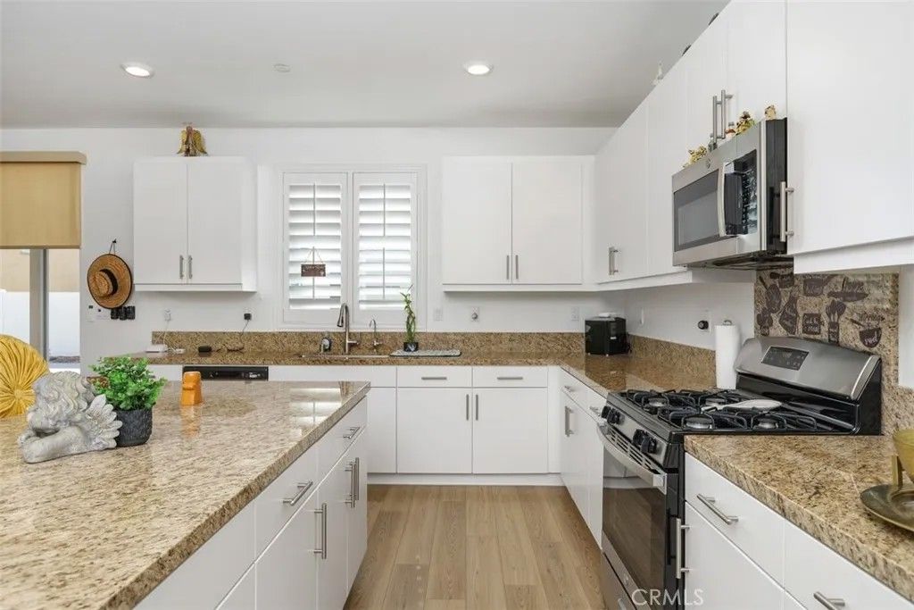 Photo of 5073 Moon Eye Way, Hemet, CA 92545 (MLS # SW26035074)