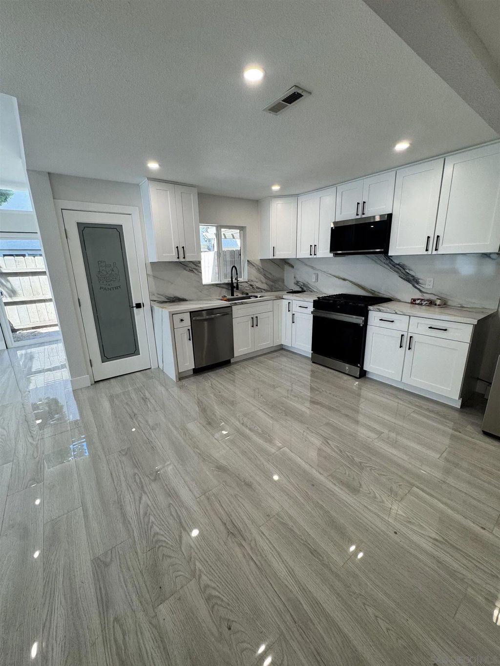 Photo of 1526 Granite Hills #B, El Cajon, CA 92019 (MLS # 260012321)