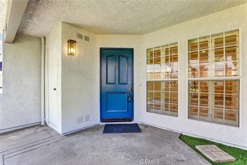 27343 Nicole Dr