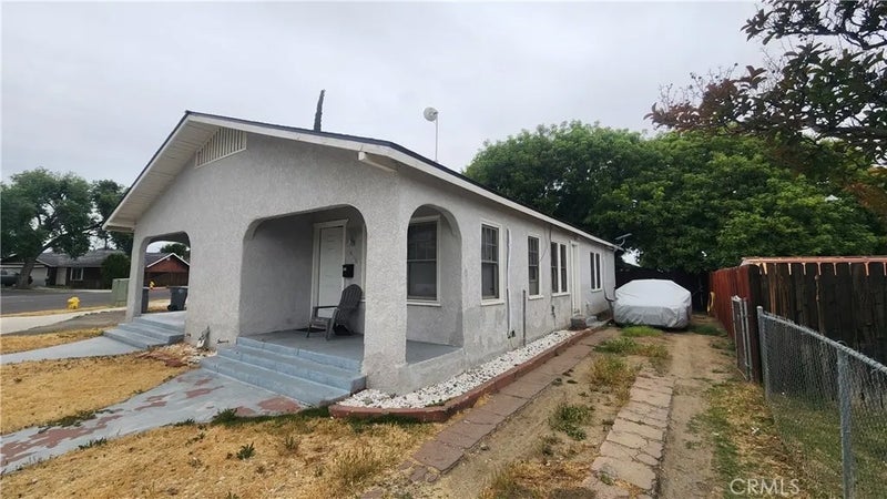 450 N 6th