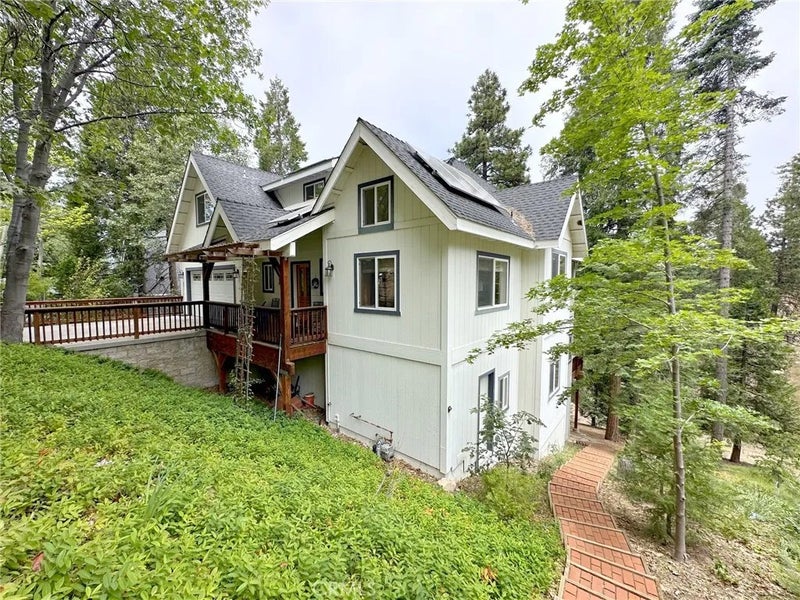 292 N Fairway