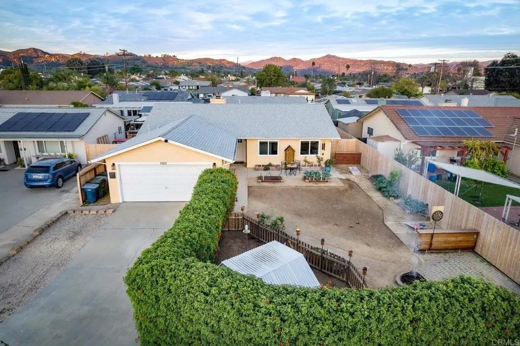 Photo of 1467 Ronda Place, Escondido, CA 92027 (MLS # NDP2600746)