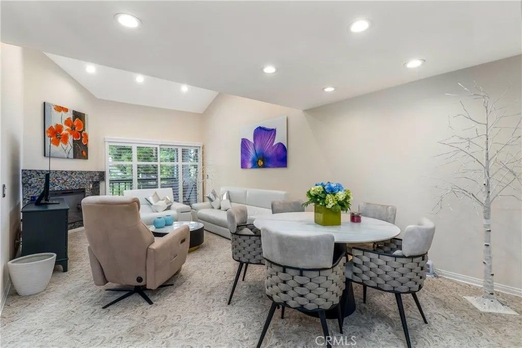 Photo of 5515 Canoga ave. #329, Woodland Hills, CA 91367 (MLS # SR25281163)