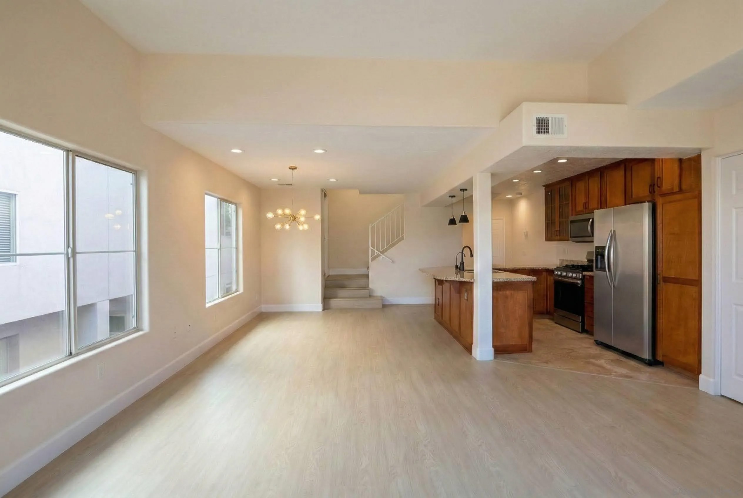 1418 Pacific Beach Dr