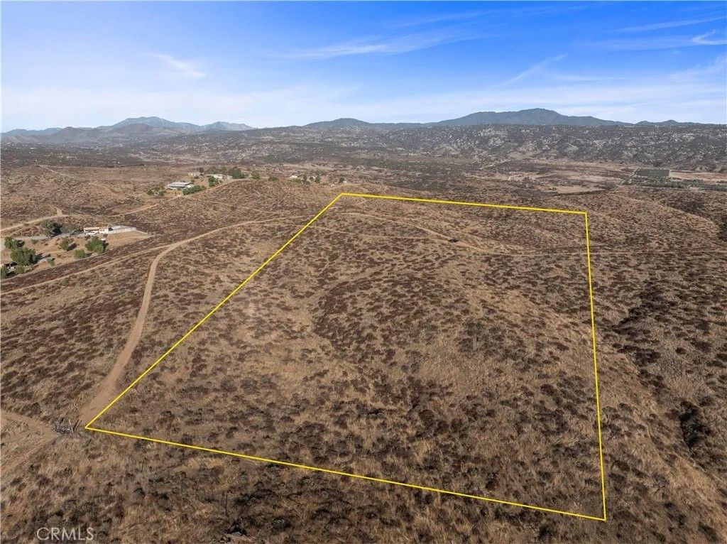 Photo of 0 San Ignacio, Hemet, CA 92544 (MLS # SW26000383)