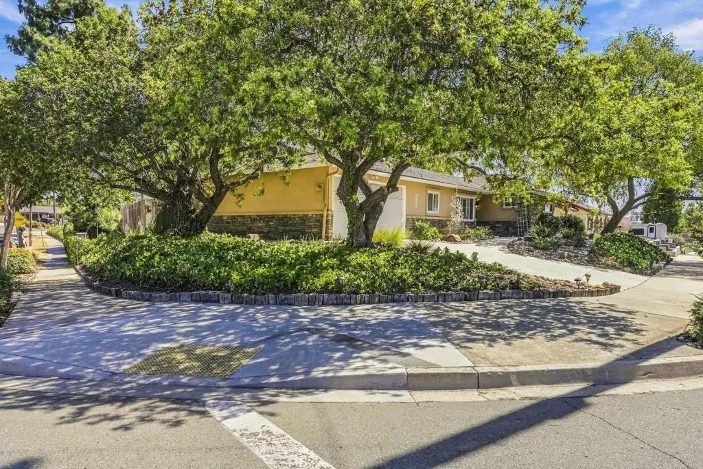 293 Garden Grove Lane