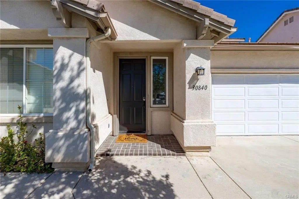 30840 Point Woods Court
