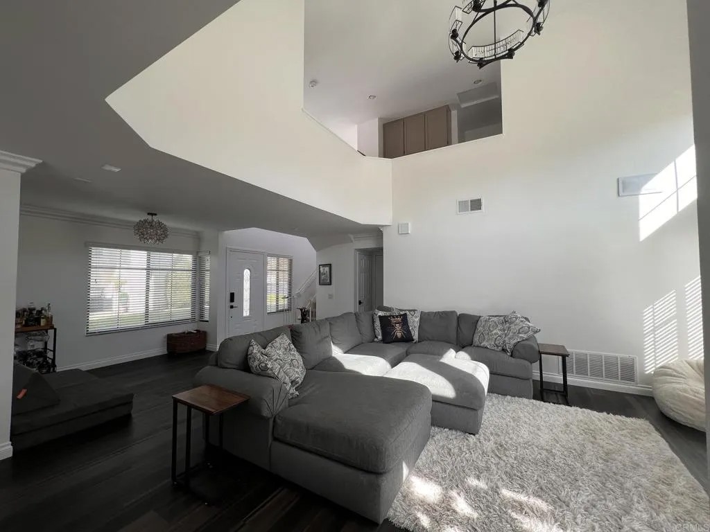 1967 Spanish Oak Way