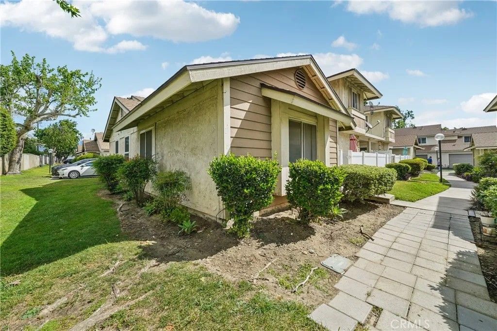 Photo of 1650 S Campus Ave #98, Ontario, CA 91761 (MLS # DW26079894)