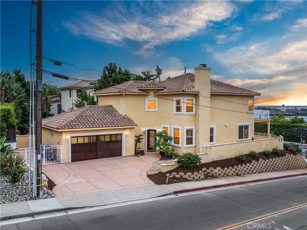 Photo of 1107 Las Flores Drive, Carlsbad, CA 92008 (MLS # SW25231812)