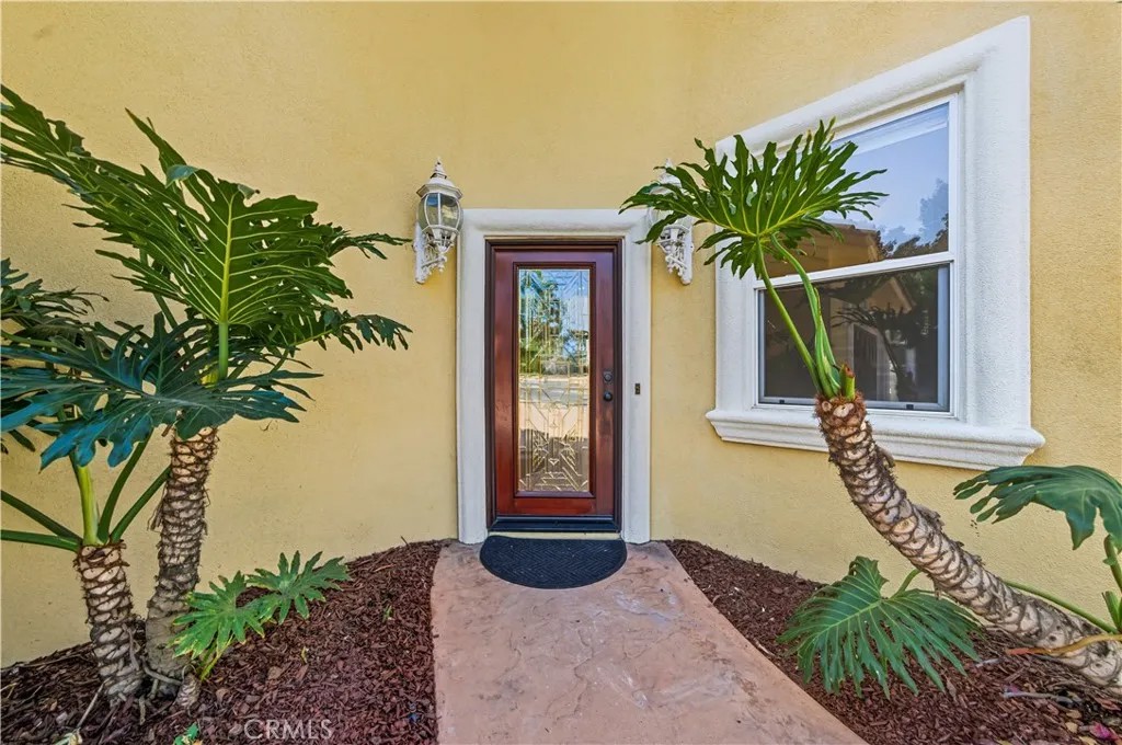 1107 Las Flores Drive