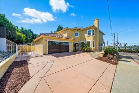 Tiny photo for 1107 Las Flores Drive, Carlsbad, CA 92008 (MLS # SW25231812)