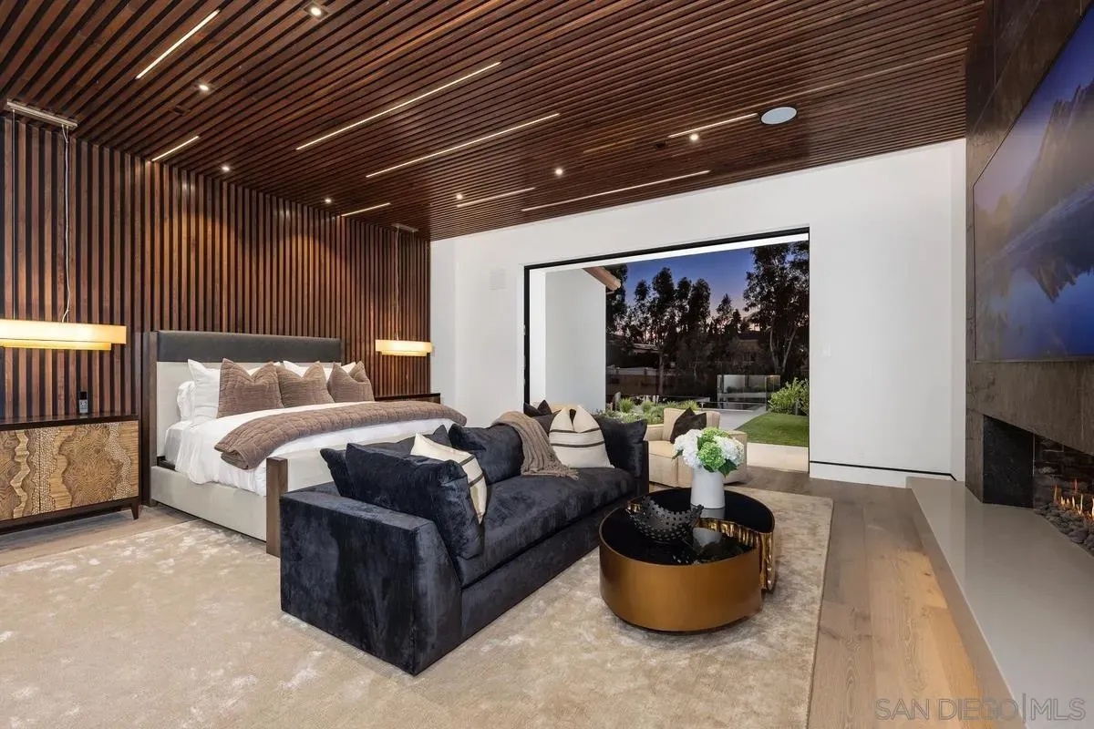 Rancho Santa Fe, California 92067, United States, 7 Bedrooms Bedrooms, ,10 BathroomsBathrooms,Residential,Active,33959