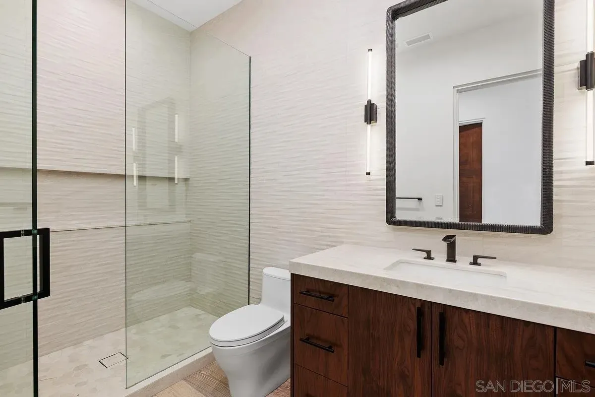 Rancho Santa Fe, California 92067, United States, 7 Bedrooms Bedrooms, ,10 BathroomsBathrooms,Residential,Active,33959