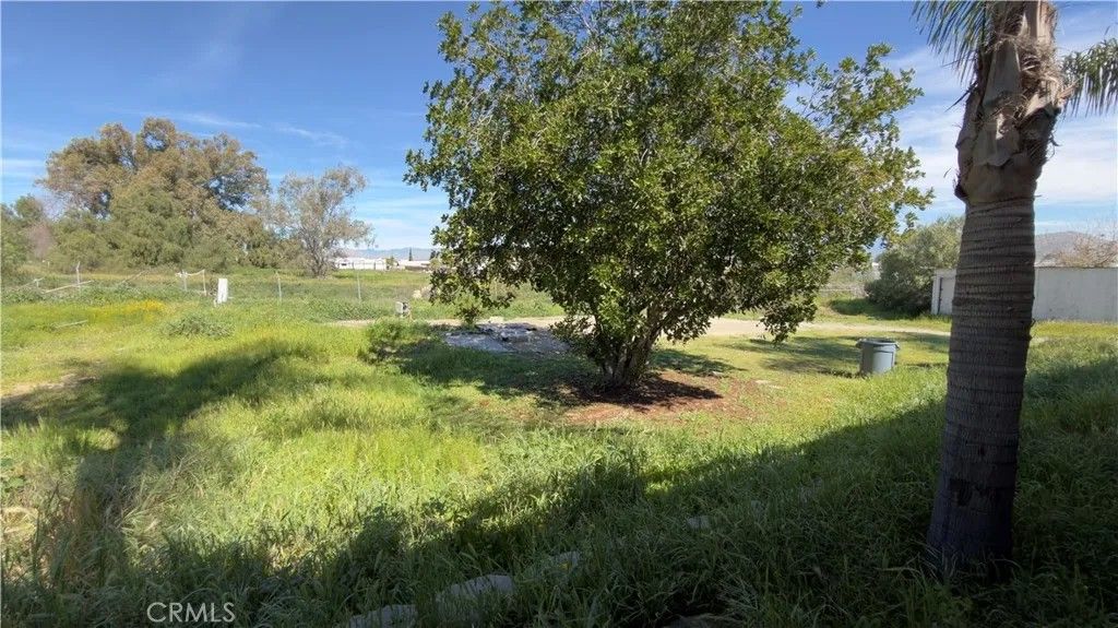 Photo of 18420 Decker Rd, Perris, CA 92570 (MLS # SR26072743)