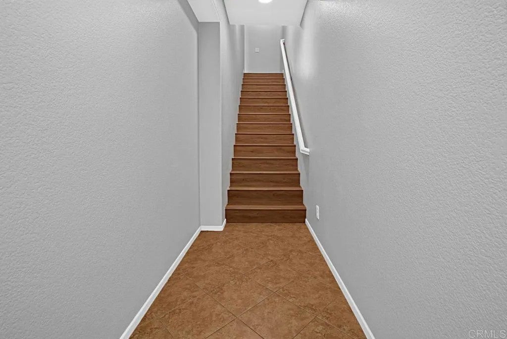16937 Hutchins Lndg 82