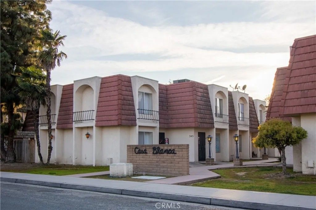 Photo of 345 Pearson, Porterville, CA 93257 (MLS # MD26071157)